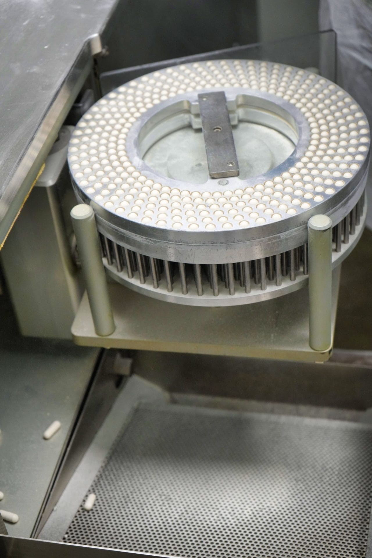 Nutra Coast capsule manufacturing facility: FDA-registered, cGMP-certified in St. Augustine, FL